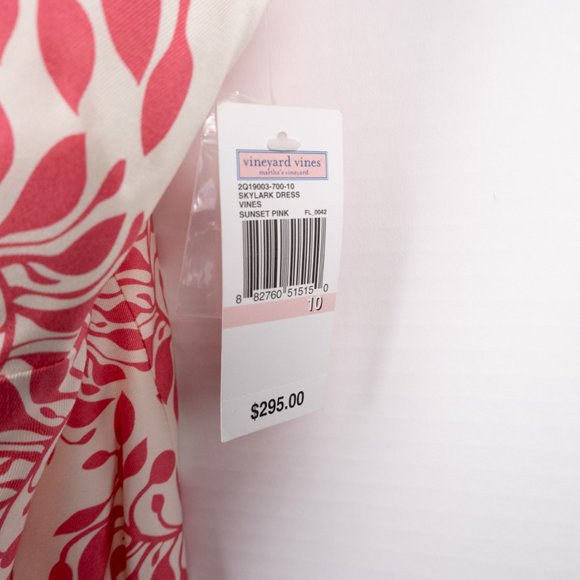 Vineyard Vines Floral Pink and White Mini Dress - Picture 2 of 9